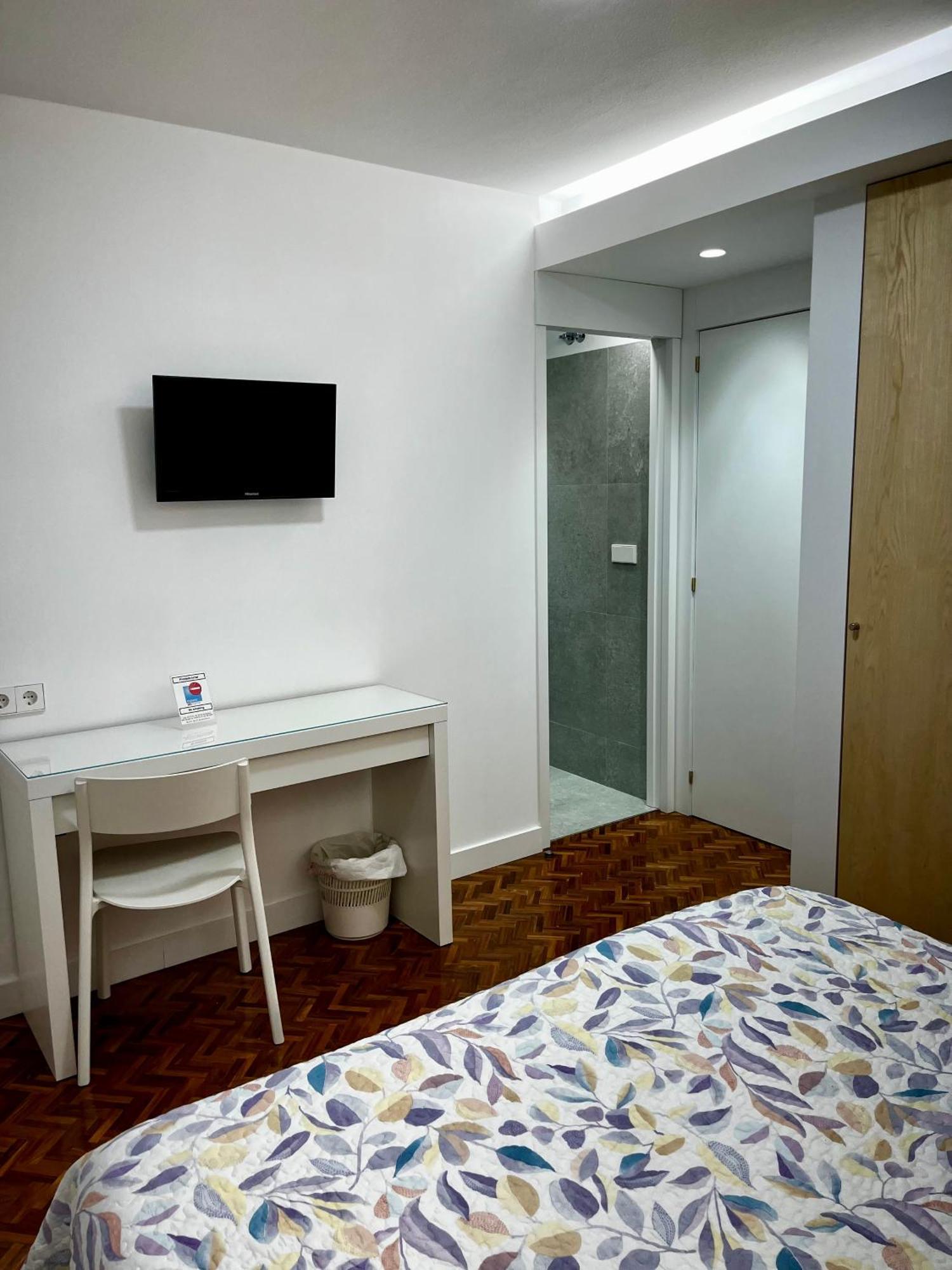 Hostal Charo II Santiago de Compostella Buitenkant foto